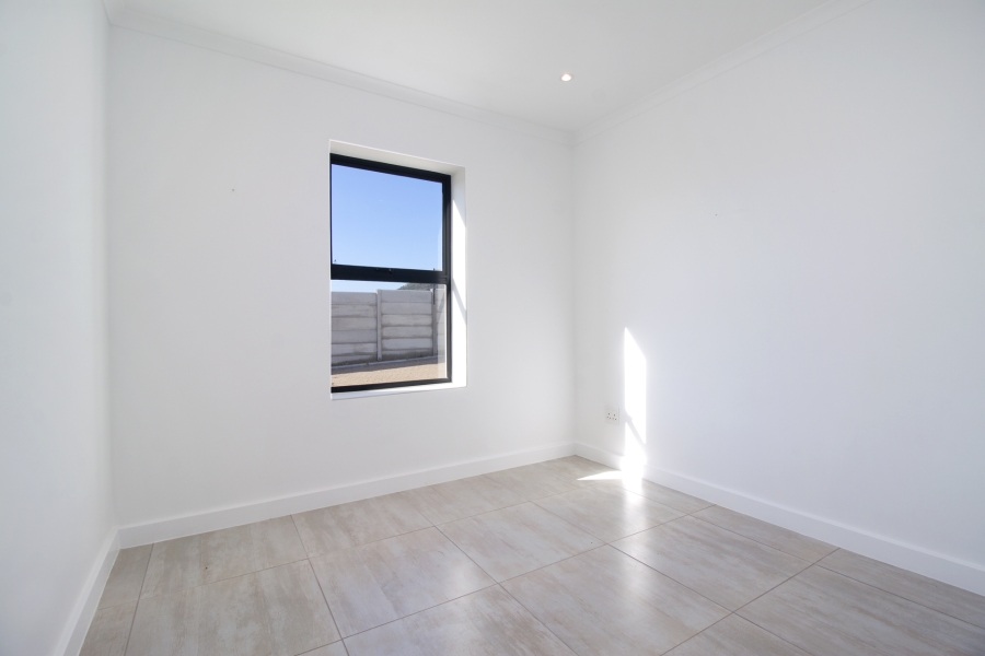 2 Bedroom Property for Sale in Capri Western Cape